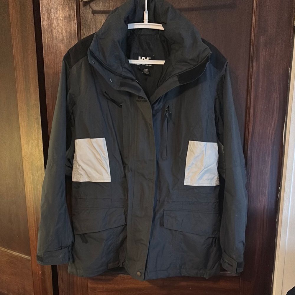 Helly Hansen Gray Jacket with White Logo - image 1